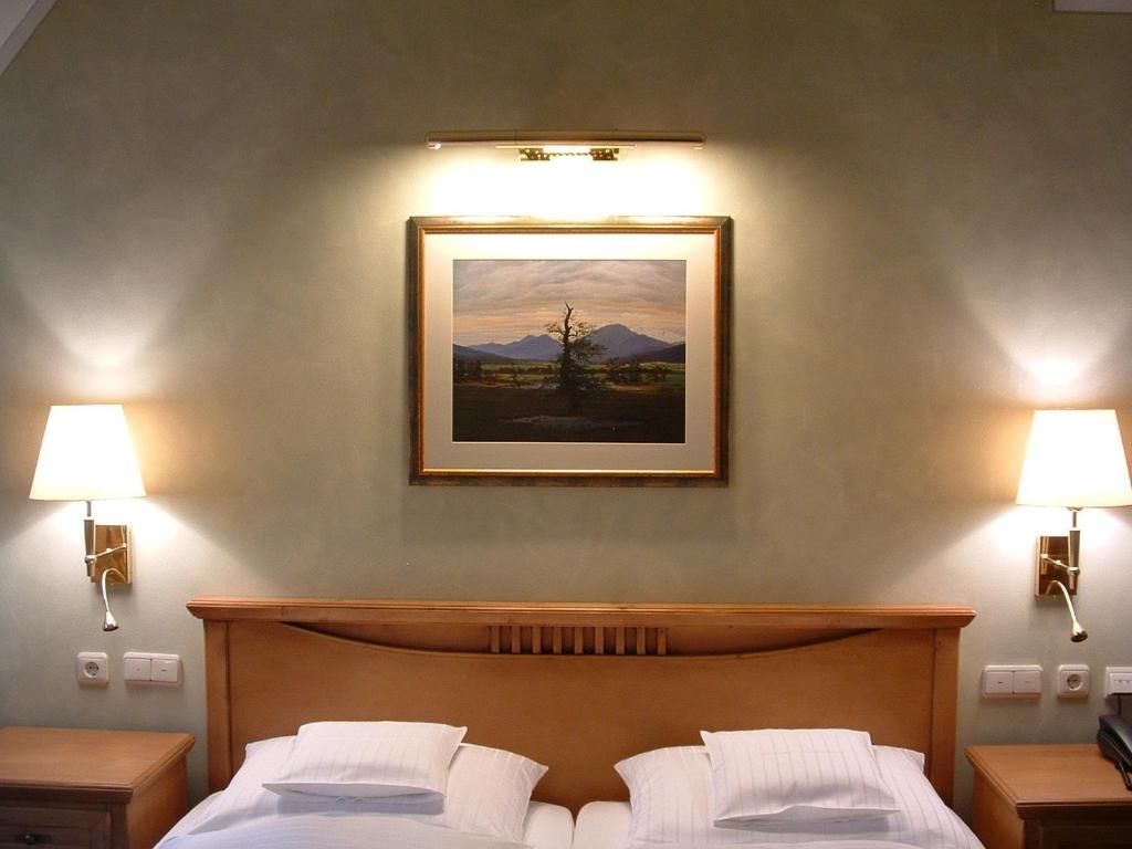 Altstadthotel Braeuwirt Weiden in der Oberpfalz Δωμάτιο φωτογραφία