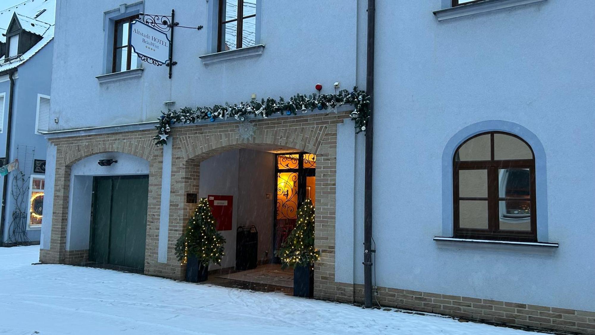 Altstadthotel Braeuwirt Weiden in der Oberpfalz Εξωτερικό φωτογραφία